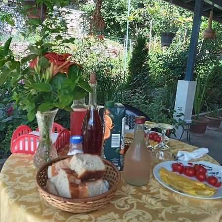 Relax Guesthouse Gjirokastër 외부 사진